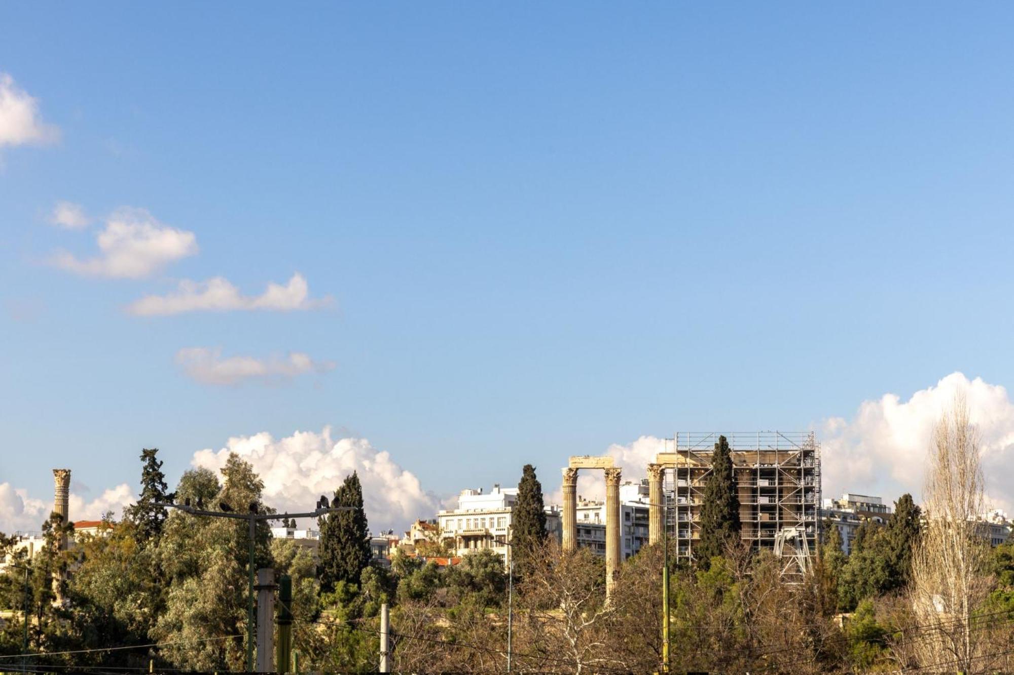 Home Of Petros Athens Luaran gambar